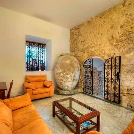 Hotel Tugasa Casa Palacio Sidonia 3*